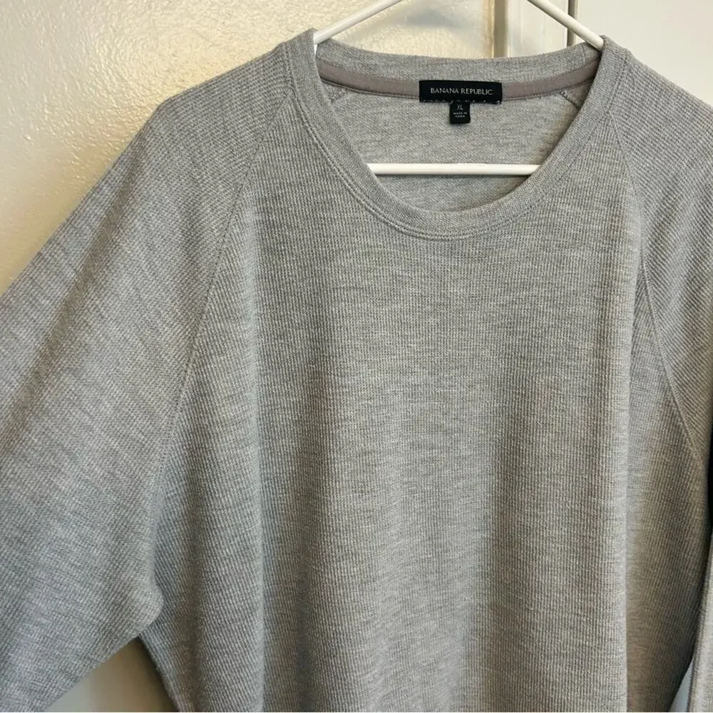 Banana Republic Gray Waffle Knit Sweater Men’s Size XL